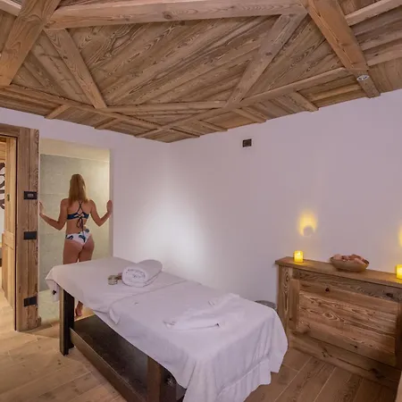 ラ ルージャ 4* シャンポルク