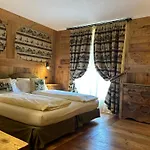 Hotel La Rouja 4*