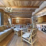 Hotel La Rouja 4*