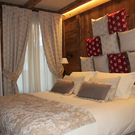 Hotel La Rouja 4*