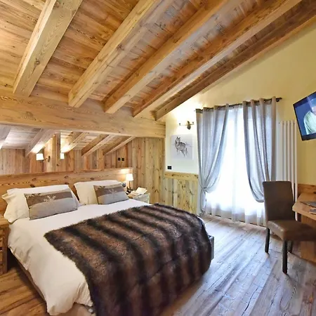 La Rouja Hotel Champoluc