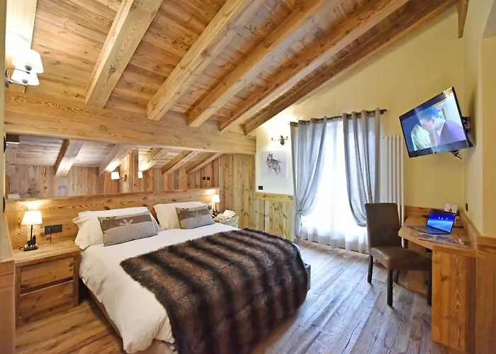 La Rouja Hotel Champoluc